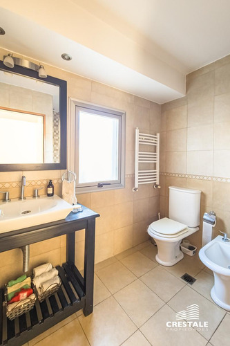 Venta Casa 5 Dormitorios Kentucky Club De Campo Barrio Privado