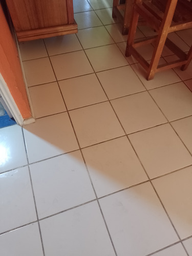 Hermosa Casa Esquina, De Dos Pisos, Excelente Barrio