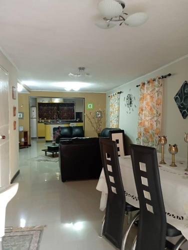 En Venta Bonito Towh House En Vista Dorada - Guatire