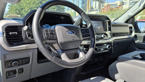 Ford Lobo 5.0l Doble Cabina Xlt V8 4x2 At