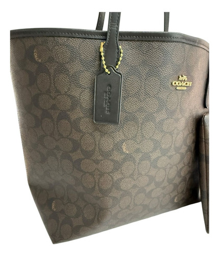 Set Tote De Cuero Coach City Con Muñequera Chocolate Monogram Con Logo De La Marca Níquel Chocolate