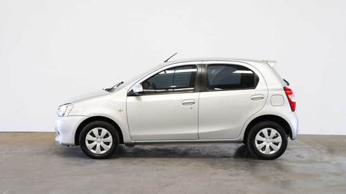 Toyota Etios 1.5 Xs - 148992 - C
