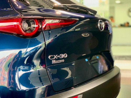 Imagen 10 de 14 de Mazda Cx30 Touring At 2.0l Azul