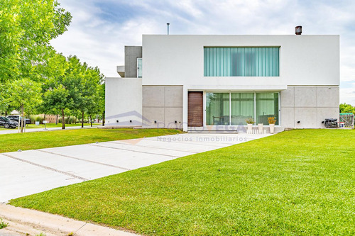 Casa En Venta En Country Terravista General Rodriguez