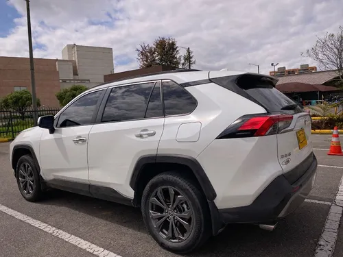 Toyota RAV4 2.5 LIMITED HYBRID 4X4