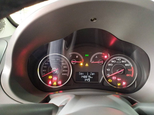 Imagem 9 de 11 de Fiat Palio 1.0 Mpi Attractive 8v Flex 4p Manual