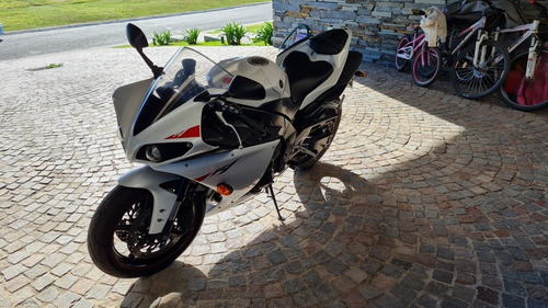 Imagen 5 de 10 de Yamaha Yzf R1