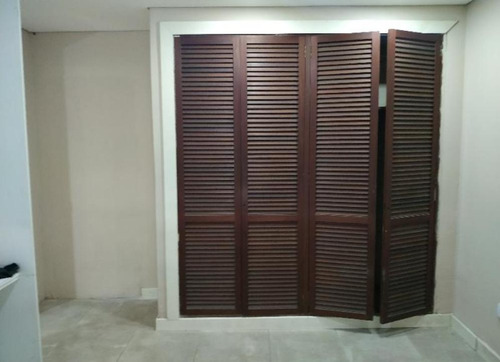 Imagen 5 de 10 de Ph En Venta - 2 Dormitorios 1 Baño -120mts2 - Berisso