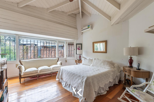Casa En Venta En Martinez