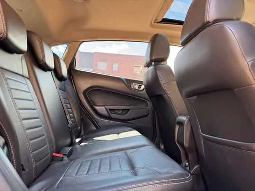 Ford Fiesta 1.6 Hatchback Titanium