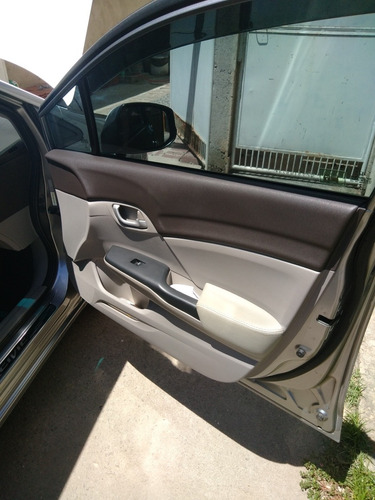 Imagem 13 de 15 de Honda Civic 2012 1.8 Lxs Flex 4p