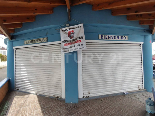 Local Comercial En Venta De 119 M2 Totales, Sobre Camino Real A Cholula, Puebla