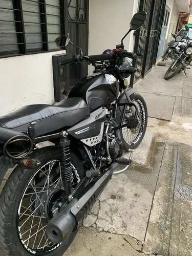 Motocicleta De Edición Especial Ex-74