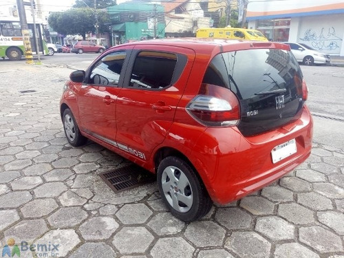 Fiat Mobi 1.0 Like Flex 5p - Vermelho