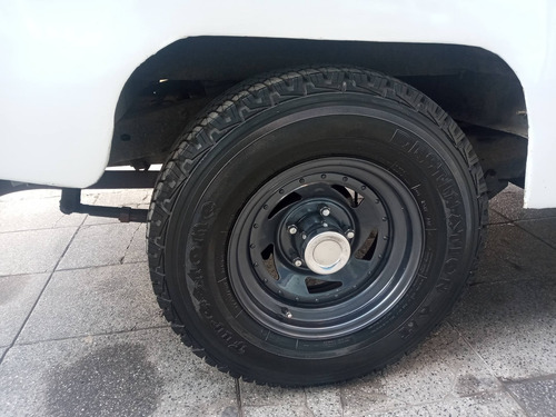 Imagen 13 de 18 de Jeep Ika Corto 4x2 Año 1971