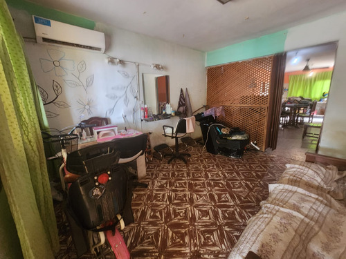 Villa Azalais - Escolastico Magan 1100 - Casa En Venta