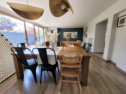 Imagen 3 de 21 de Preciosa Casa Remodelada, Impecable