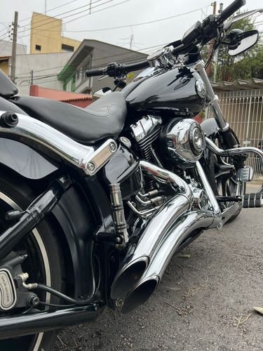 Harley-davidson Softail Breakout 2015 Com 13k Acess+pç Orig.