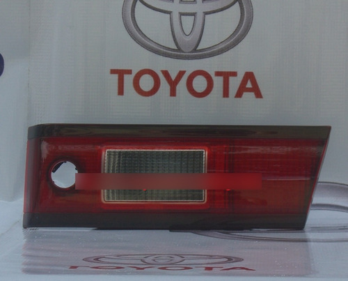 Stop Tapa Maleta Derecho Toyota Camry 1997 - 2001 Original