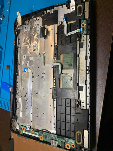 Laptop Asus Tp200s Piezas No Enciende Bien El Display (Usado)