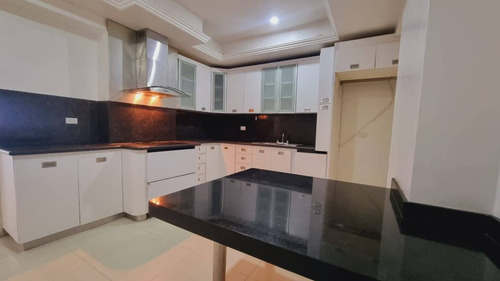 Imagen 11 de 30 de Ha Apartamento En Venta En El Parral Res. Laocoonte Valencia
