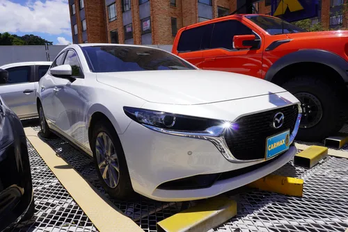 Mazda 3 2.0 Touring At Hibrido Ligero - Mhev