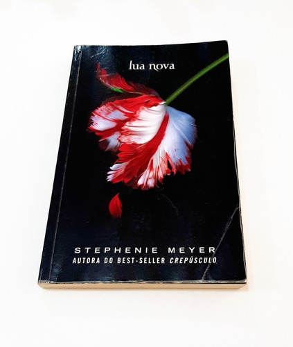 Livro Lua Nova - Autora Stephenie Meyer 