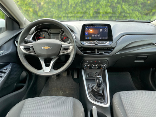 Chevrolet Onix plus 1.0 Lt 4p