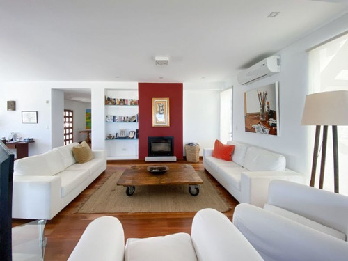 Venta De Casa 2 Dormitorios En Península, Punta Del Este