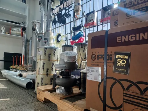 Goma Base Radiador Mack