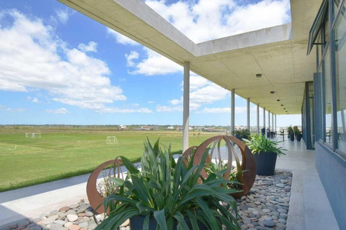 Lote En Venta A La Laguna, En Magallanes, Hudson, Berazategui. Con Proyecto Aprobado
