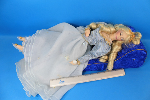 Sleeping Beauty Franklin Heirloom Dolls (Usado)
