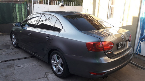 Volkswagen Vento 2.5 Cuero Gnc