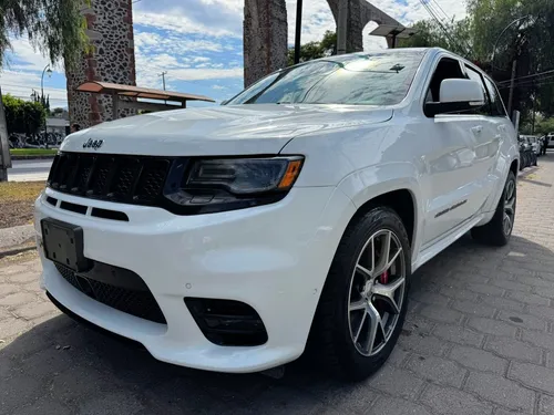 Jeep Grand Cherokee 6.4 Srt-8 At