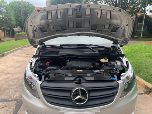Imagen 8 de 11 de Mercedes Benz Vito Furgon Mixto Plus 2022 0km Patentada!!