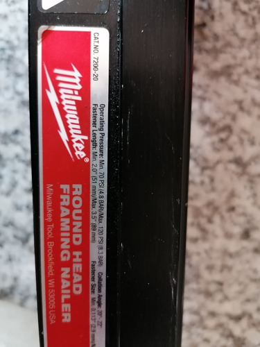 Milwaukee Clavadora Neumática Para Framing 7200-20 Seminueva