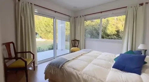 Casa En Venta - 4 Dormitorios 3 Baños - Verónica