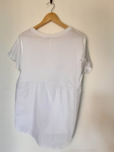 Polera Blanca Oversize Con Botones Inferiores, Talla Xl