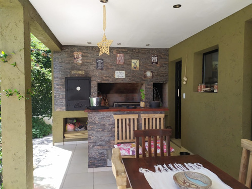 Imagen 3 de 19 de Se Vende Casa + Las Cañitas Barrio Privado + 3 Dormitorios