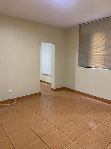 Alquilo Mini Depa ( Inlcuye Servicios) X Alt. C 3 De La Av. La Molina X Atento Peru