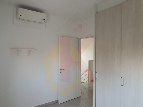 Imagem 13 de 30 de Excelente Casa Disponível Para Locação: Possui Três Dormitórios Sendo Uma Suite, Duas Salas (estar E Jantar), Três Banheiros E Quatro Vagas Na Garagem - Ca00395 - 71130969