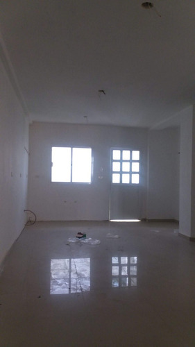 Imagen 10 de 19 de En Venta Hermosa Casa A Estrenar De 2 Niveles En El Conjunto Residencial Majestic En La Isla De Margarita, Municipio Maneiro, Venezuela