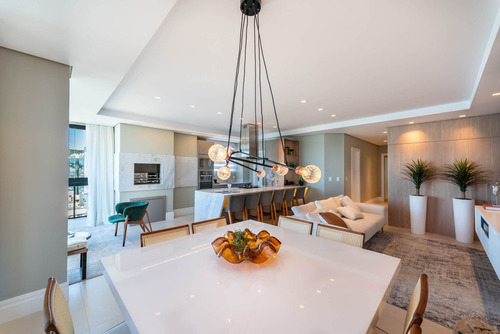 Imagem 4 de 15 de Ref: 817 - Apartamento Com 3 Dormitorios A Venda Sendo 3 Suit - V-amd817