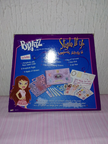 Bratz Style It Up Scrapbook Activity Set (Usado)
