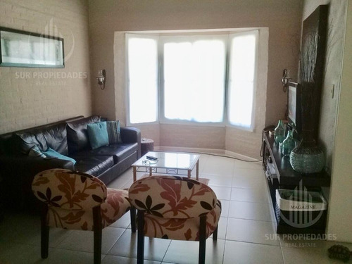 Imagen 2 de 19 de Venta Con Renta - Casa En Echeverria Del Lago-amplia Galeria Y Parque, Canning