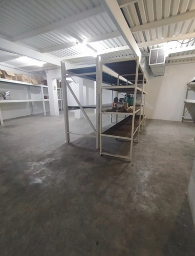Imagen 6 de 13 de Venta Edificio Comercial Los Chaguaramos