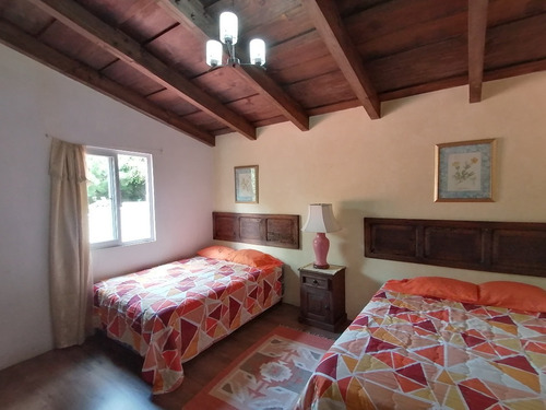 Imagen 20 de 25 de Vendo Hermosa Casa Estilo Colonial En Excelente Estado, Incluye Local Comercial A Orilla Carretera