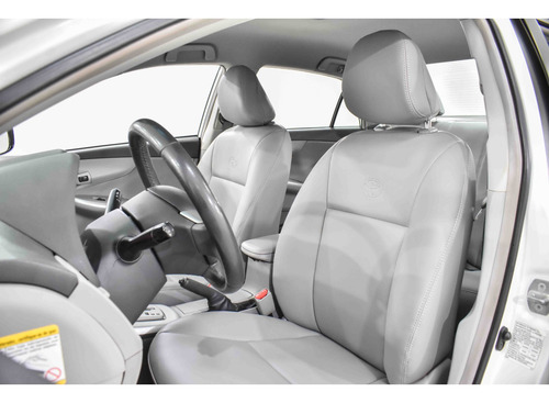Toyota Corolla 1.8 GLI 16V FLEX 4P AUTOMÁTICO