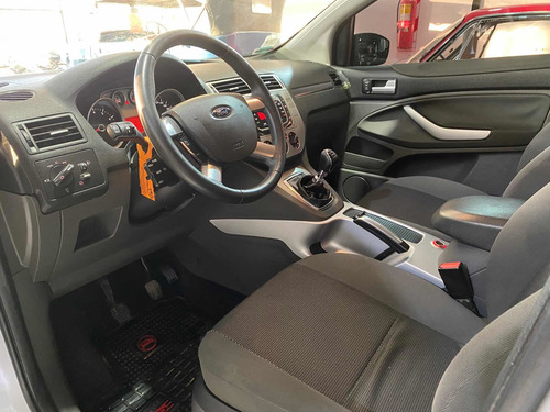 Imagen 19 de 22 de Ford Kuga 2012 2.5 Trend Mt 4x4 (ku01/ku04)