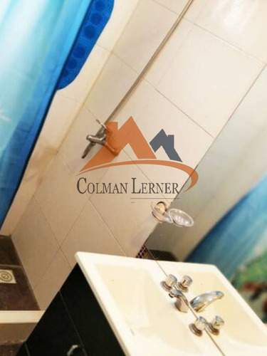 Oportunidad Casa Quinta De Tres Dormitorios Y Dos Departamentos En Parque Gorriti